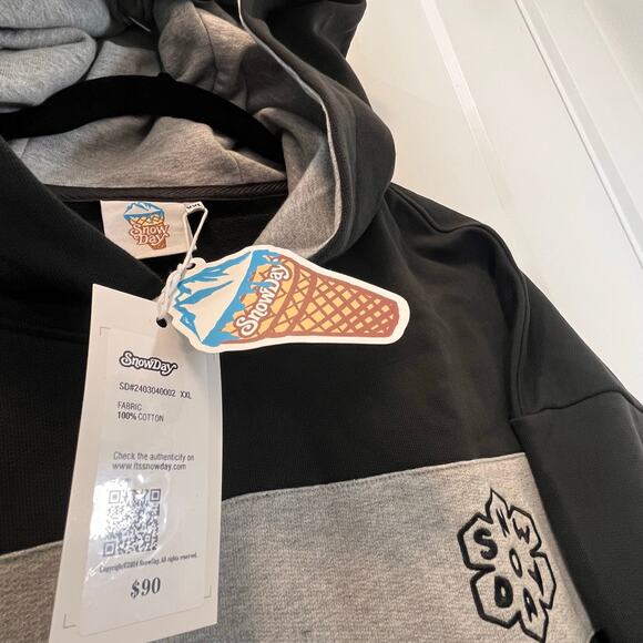 •NWT• SNOWDAY WORLDWIDE STREETWEAR BLACK HOODIE • MENS 2XL - Picture 6 of 13